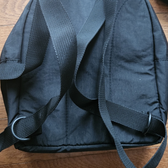 Bnwt ADIDAS MINI BAG - Picture 3 of 5